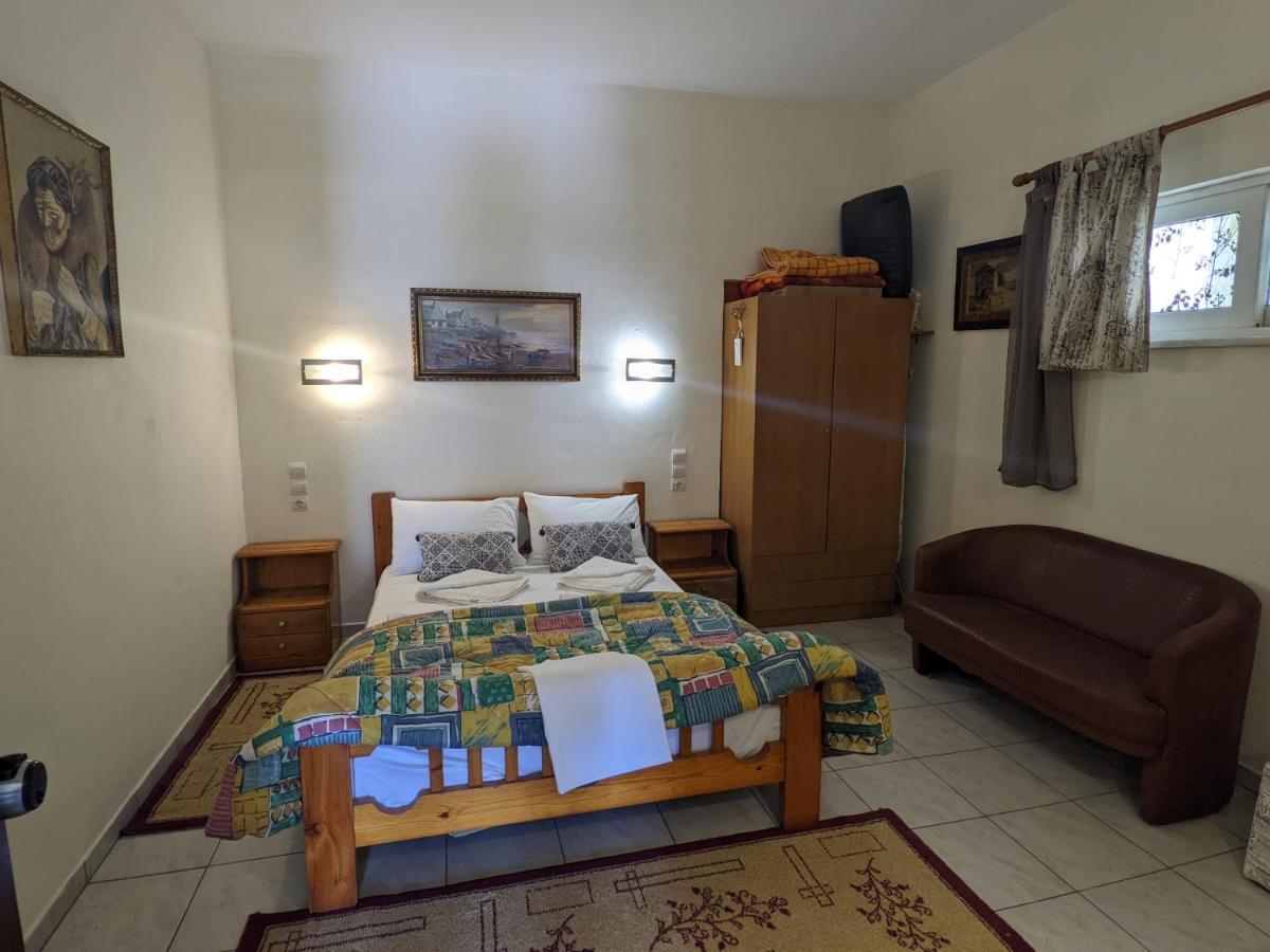 Modern 1-Bedroom With Bbq & Roof Garden Near Beach Stalós Екстериор снимка