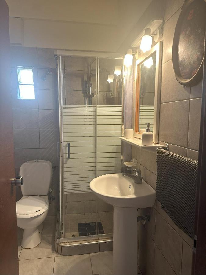 Modern 1-Bedroom With Bbq & Roof Garden Near Beach Stalós Екстериор снимка